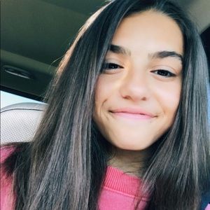 Meet your Posher, Marina